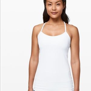 Lululemon basic white active tank✨